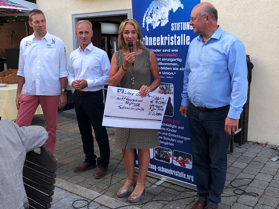 LIONS Golf Turnier 2018 (v.l.: Niklaus Waser / Organisator Thomas Sorg / Olympia-Teilnehmerin und Stiftungs-Gründerin Michaela Gerg / Dr. Wolfgang Blien)