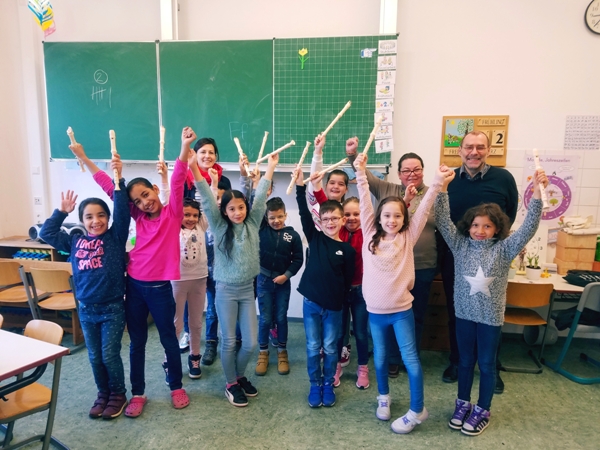 Schülerinnen und Schüler der IVK Klasse Prim. im Alter von 7 bis 11 Jahren der Wiestorschule Überlingen